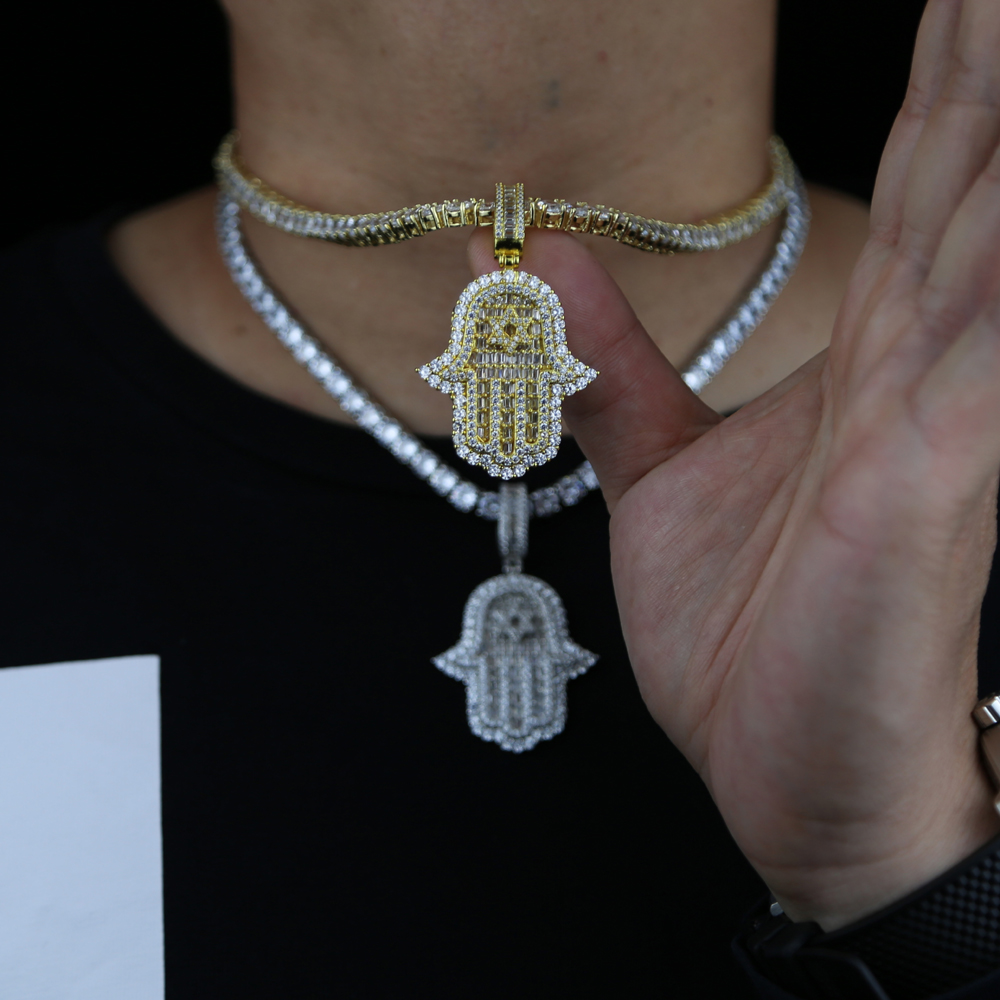 Iced Out Hamsa Hand Pendant Ne - مراجعة Tulsi Holy Basil وسعره